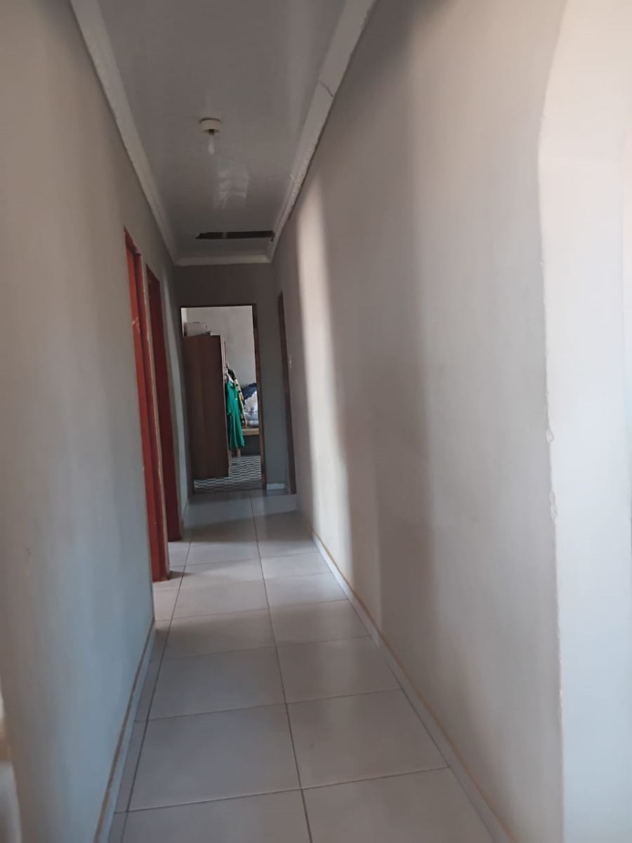 4 Bedroom Property for Sale in Tswelelang North West
